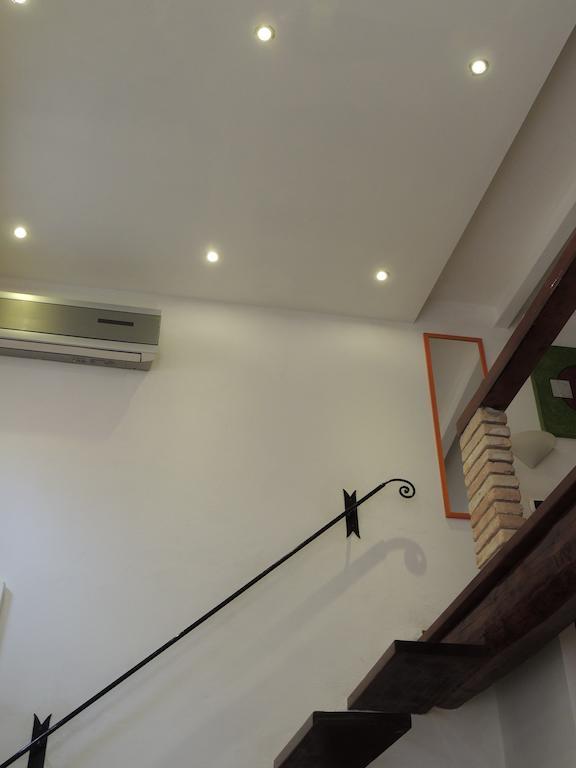 Suite Dreams Cagliari Loft Phòng bức ảnh